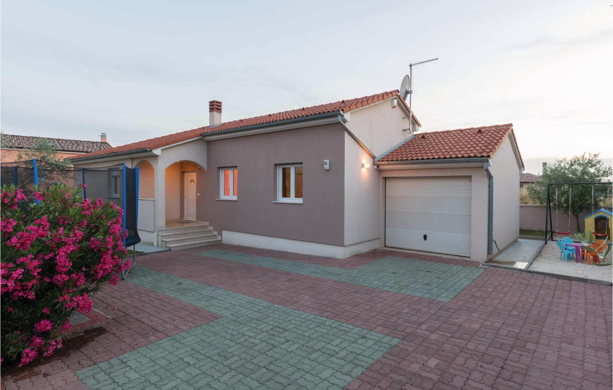 Awesome In With Wifi Casa vacanze *